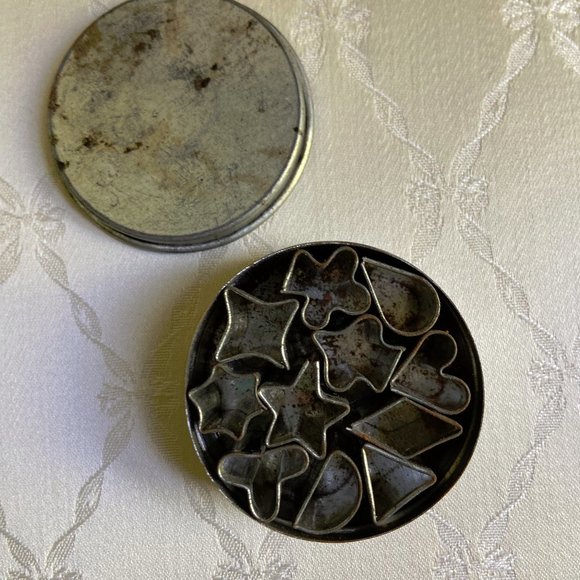 Biscuit Cutters/Aspic Cutters/Assort Tools - Picture 9 of 11